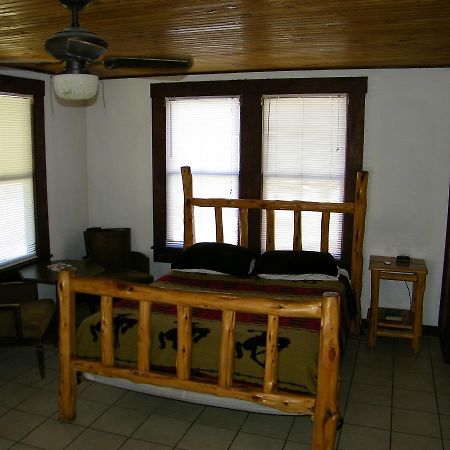 بانديرا River Front Motel المظهر الخارجي الصورة